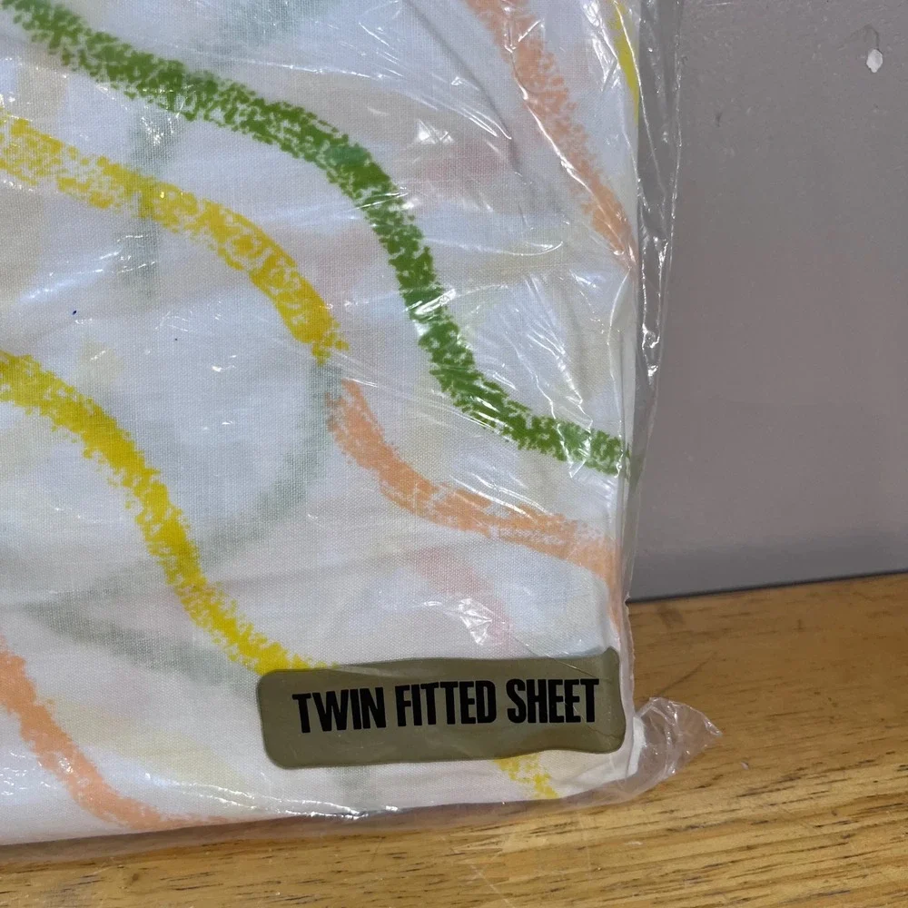 Vtg Morgan Jones Twin Fitted Sheet No-Iron Muslin Wavy Stripe Yellow Green USA